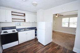 906 Woodward Avenue photo 4