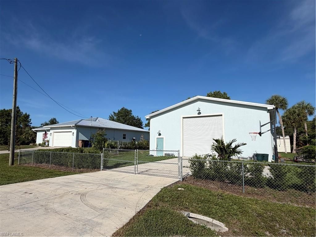 6011 Jadestone Ave, Fort Myers, FL 33905 Photo