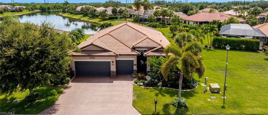 10276 Templeton Ln, Fort Myers, FL 33913 Main Photo