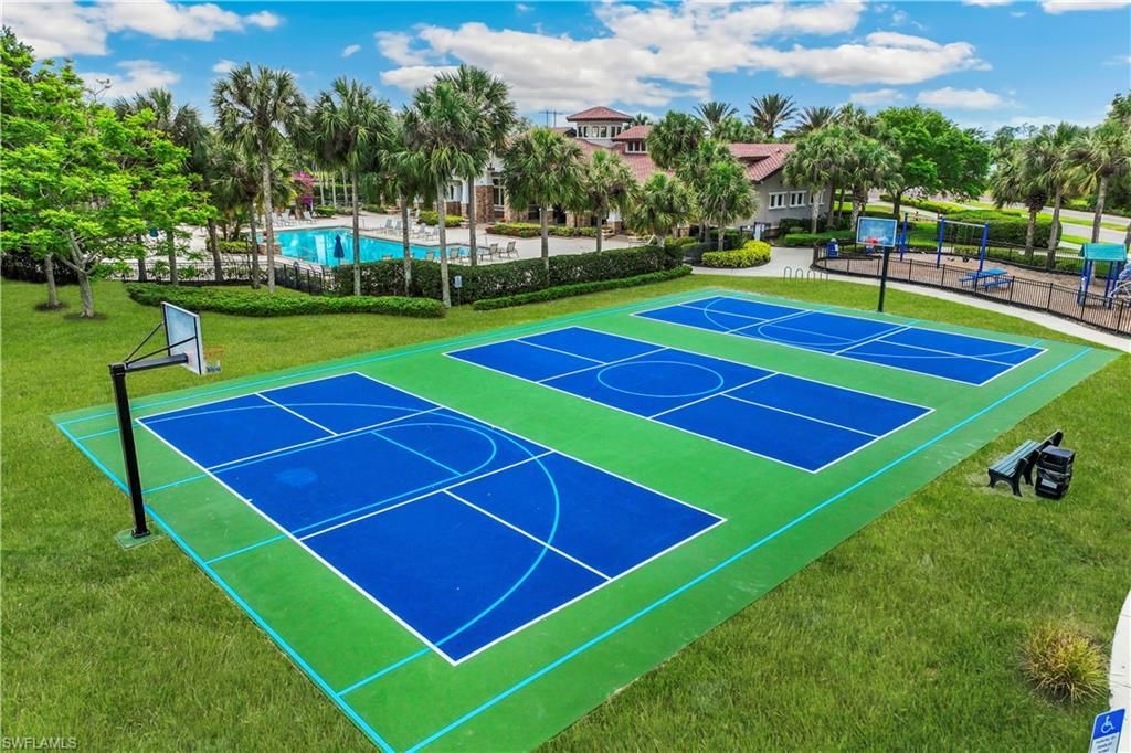 10276 Templeton Ln, Fort Myers, FL 33913 Photo