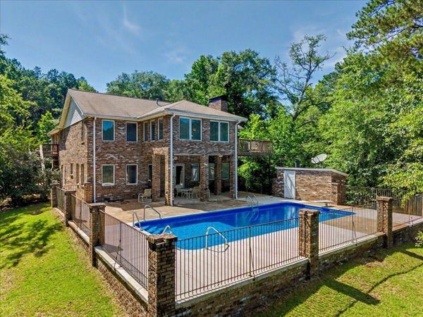 542 LLAMA Ln, Quinton, AL 35130