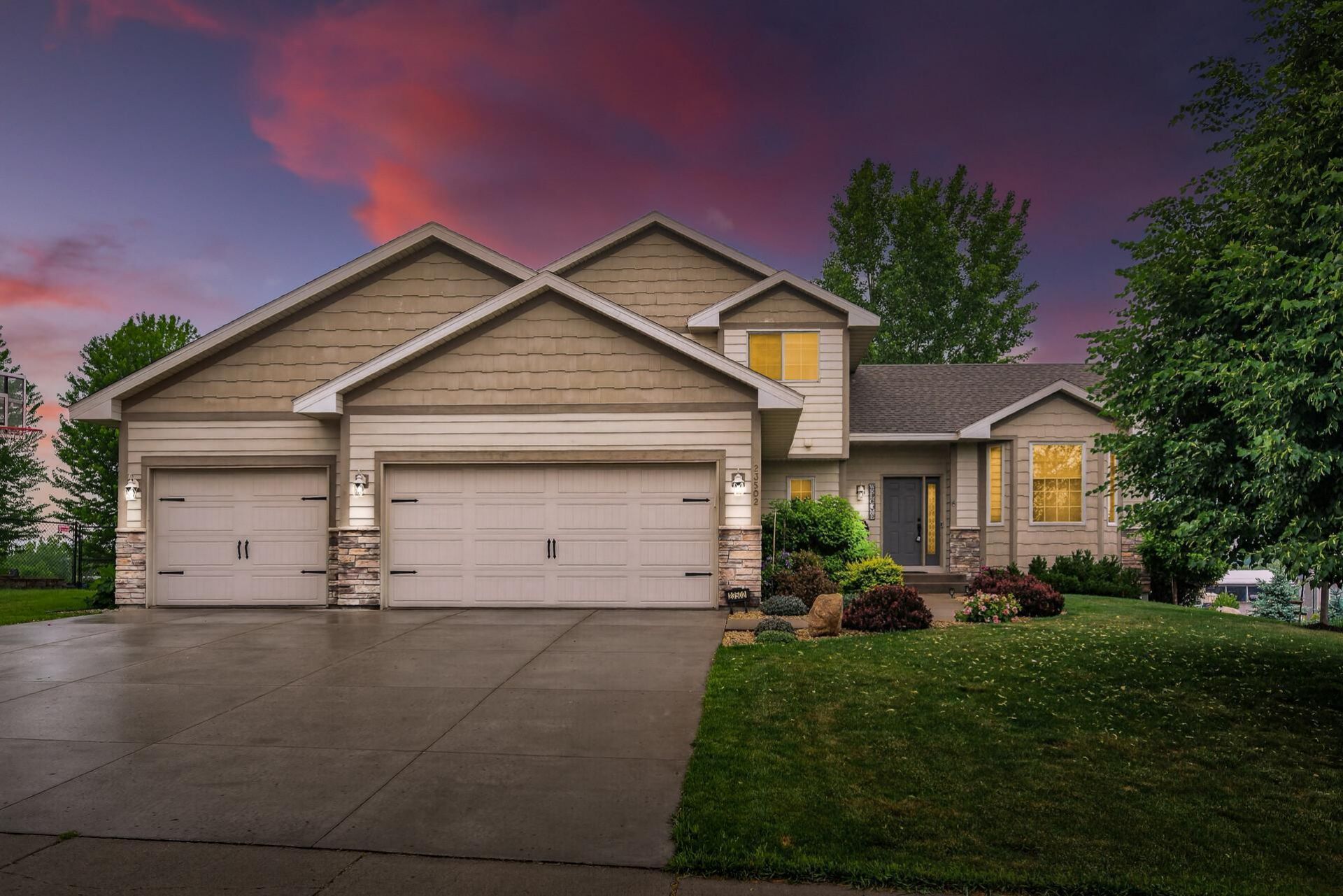 23502 Birch Road , Rogers, MN 55374