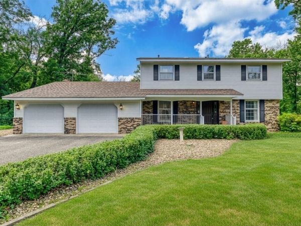 26210 Freeport Avenue , Wyoming, MN 55092
