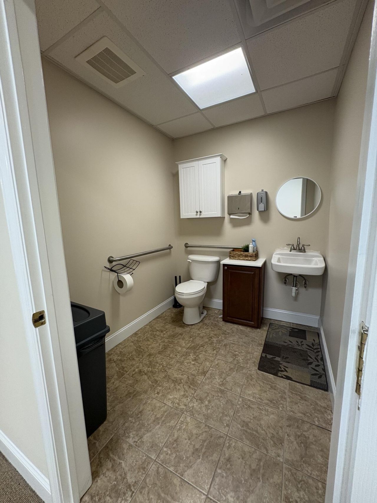 205 Grandview Drive  Photo 5