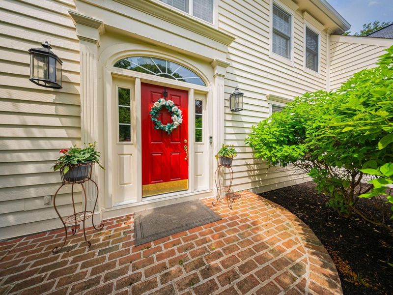 5652 Fawnbrook Lane , Dublin, OH 43017 Photo 4