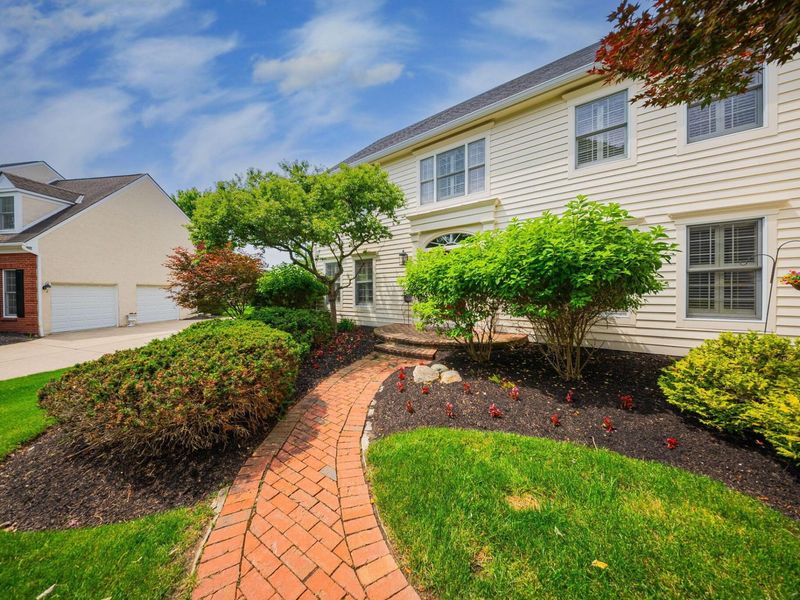 5652 Fawnbrook Lane , Dublin, OH 43017 Photo 5