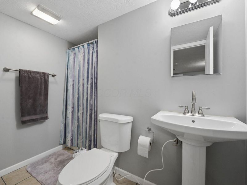 5632 Barney Lane, Unit 42C, Columbus, OH 43235 Photo 17