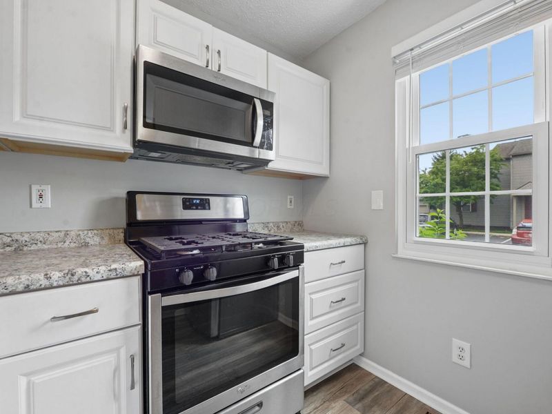 5632 Barney Lane, Unit 42C, Columbus, OH 43235 Photo 5