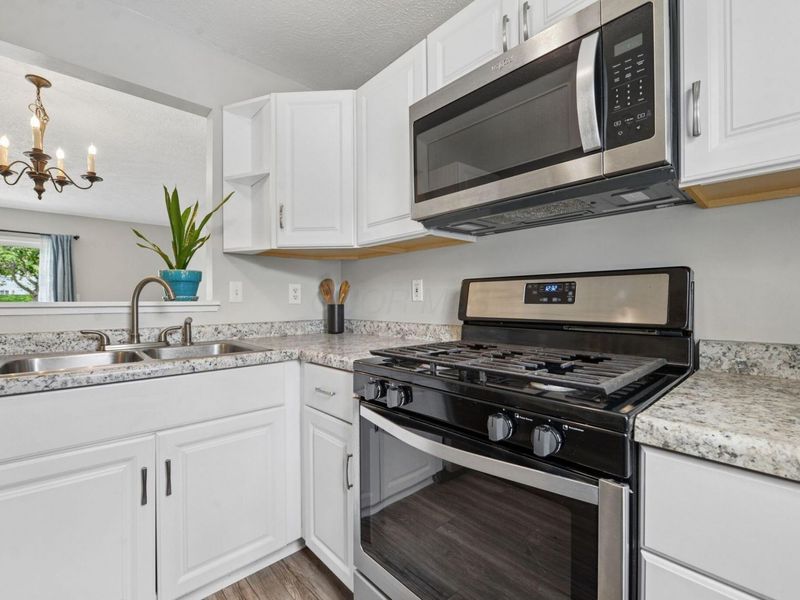5632 Barney Lane, Unit 42C, Columbus, OH 43235 Photo 7