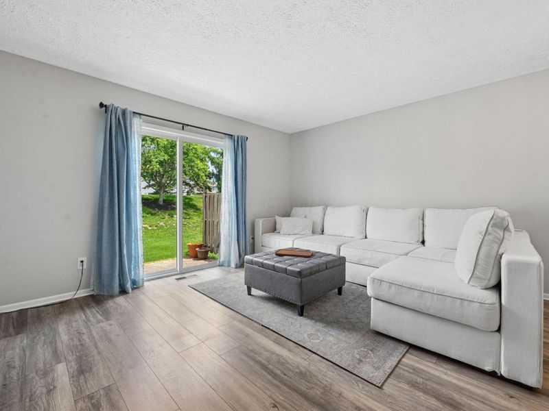 5632 Barney Lane, Unit 42C, Columbus, OH 43235 Photo 8