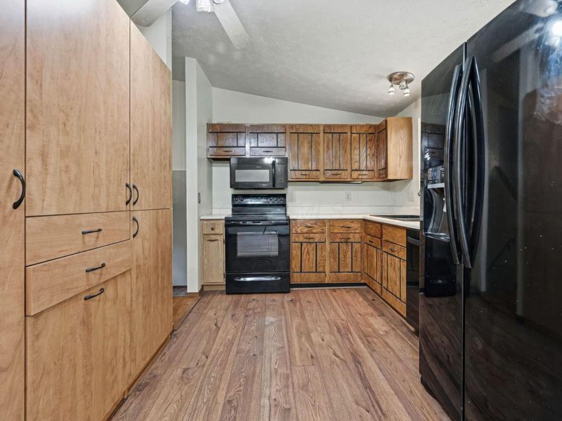 1339 Crestview Street , Reynoldsburg, OH 43068 Photo 15