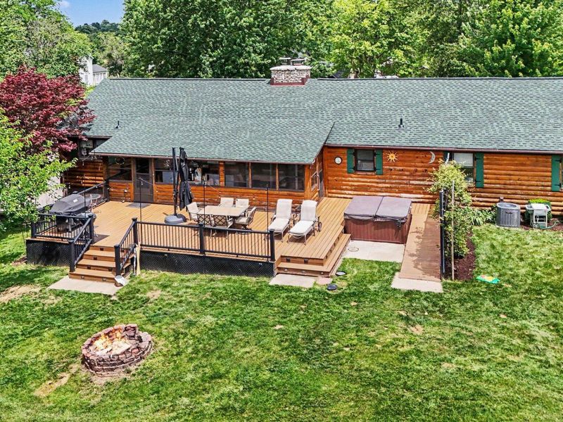 7633 Otterbein Trail NW, Lancaster, OH 43130 Photo 2