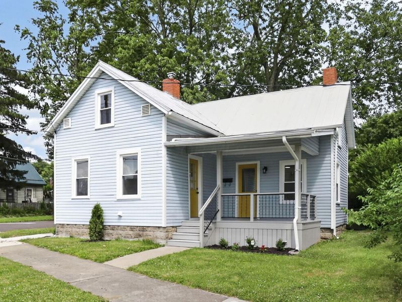102 Potter Street , Delaware, OH 43015 Photo 2