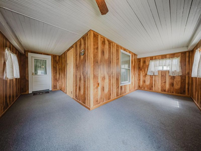 585 Henry Street , Marion, OH 43302 Photo 7