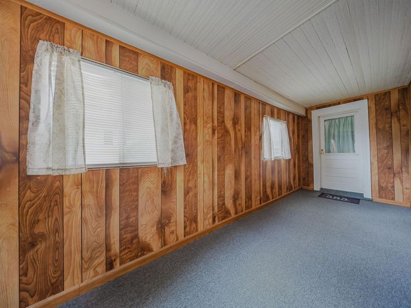 585 Henry Street , Marion, OH 43302 Photo 9