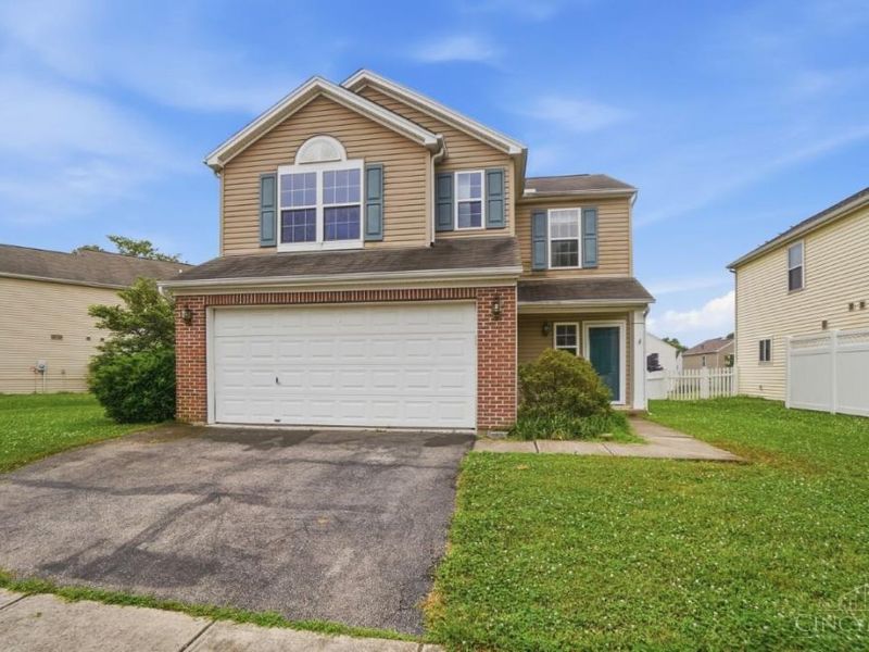 321 Heftner Circle, Maineville, OH 45039 Photo 2