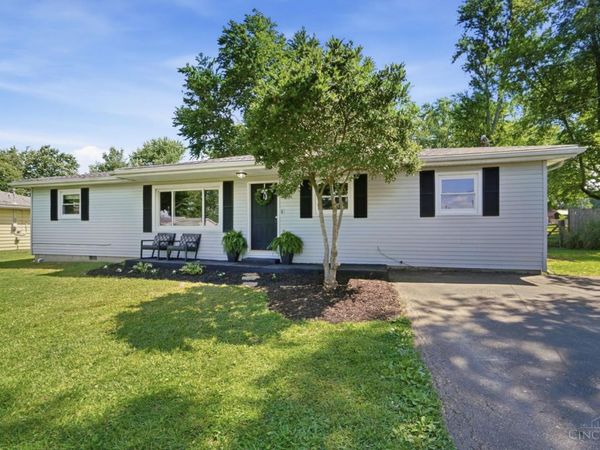 7469 S Park Avenue, Blanchester, OH 45107
