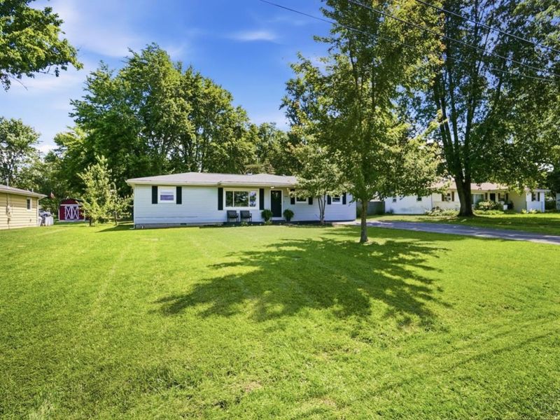 7469 S Park Avenue, Blanchester, OH 45107 Photo 2