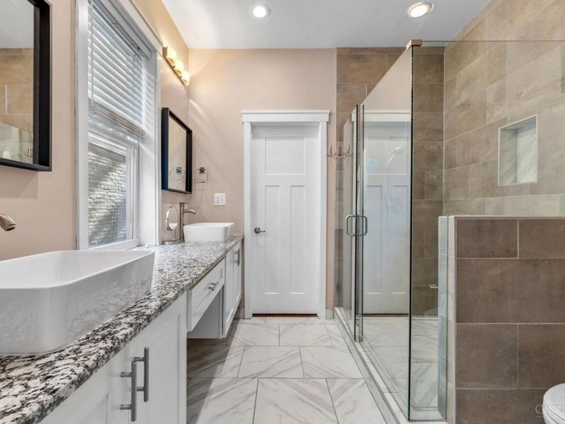 4237 Mad Anthony Street, Cincinnati, OH 45223 Photo 18