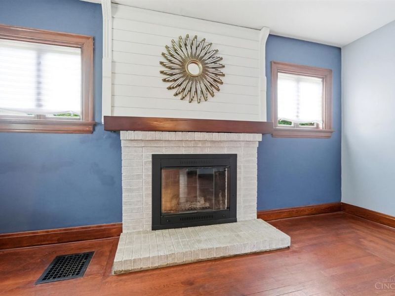 5555 Leumas Road, Green Township, OH 45239 Photo 11