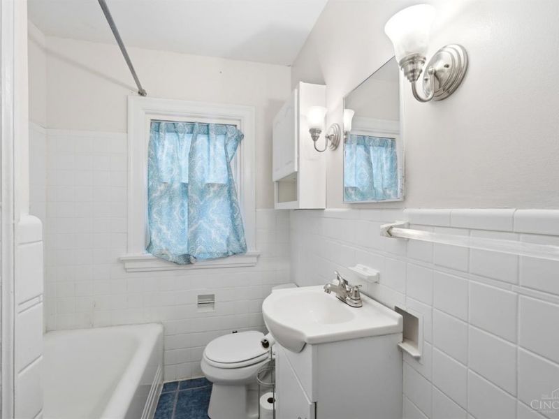 5555 Leumas Road, Green Township, OH 45239 Photo 28