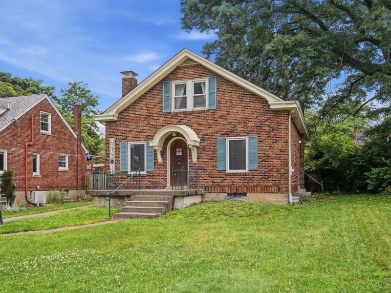 5555 Leumas Road, Green Township, OH 45239 Photo 4