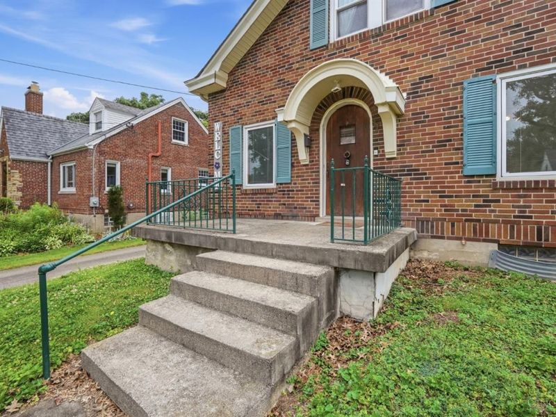 5555 Leumas Road, Green Township, OH 45239 Photo 6