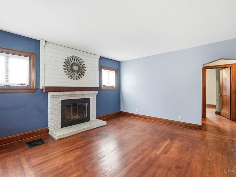5555 Leumas Road, Green Township, OH 45239 Photo 7