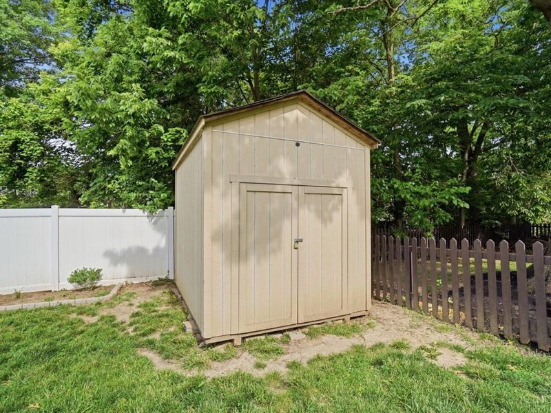 5915 Pandora Avenue, Cincinnati, OH 45213 Photo 49