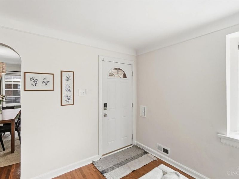 5915 Pandora Avenue, Cincinnati, OH 45213 Photo 6