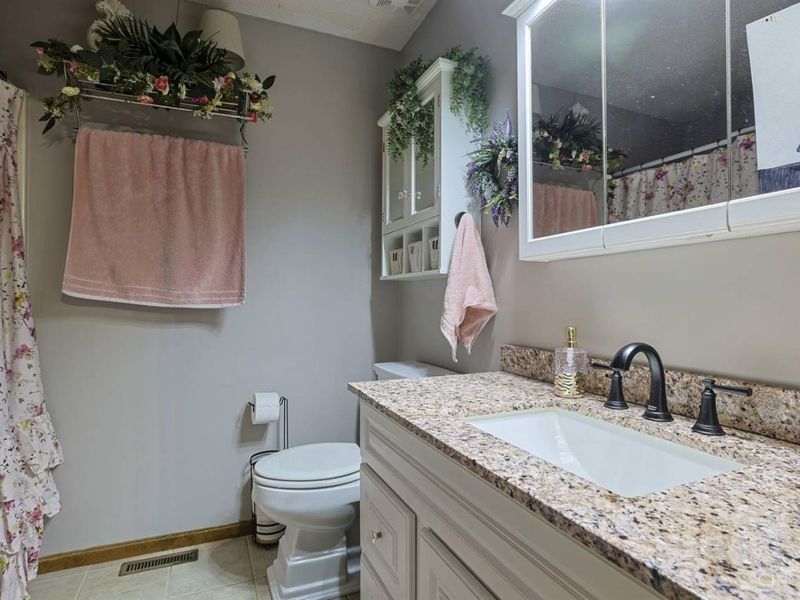480 Loren Lane, Fairfield, OH 45011 Photo 17