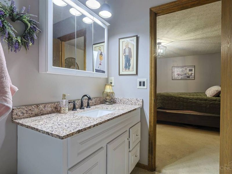 480 Loren Lane, Fairfield, OH 45011 Photo 18