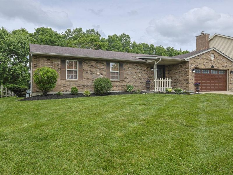 480 Loren Lane, Fairfield, OH 45011 Photo 2