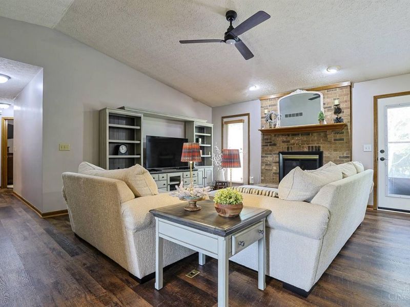 480 Loren Lane, Fairfield, OH 45011 Photo 5