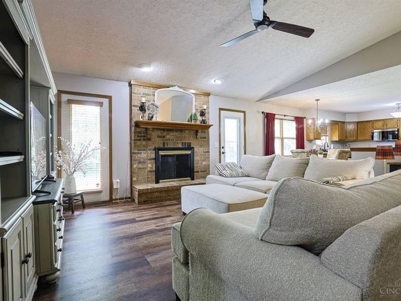 480 Loren Lane, Fairfield, OH 45011 Photo 7