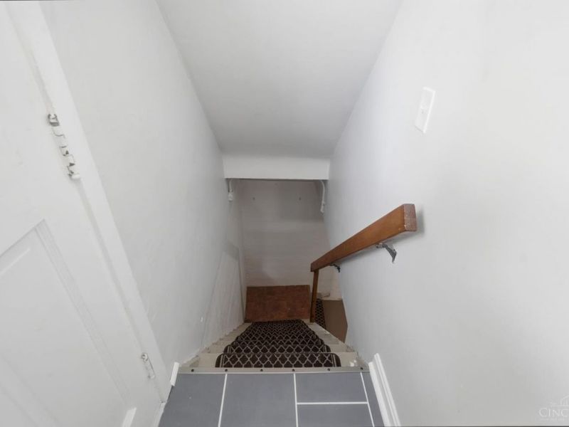 7043 Rembold Avenue, Mariemont, OH 45227 Photo 36
