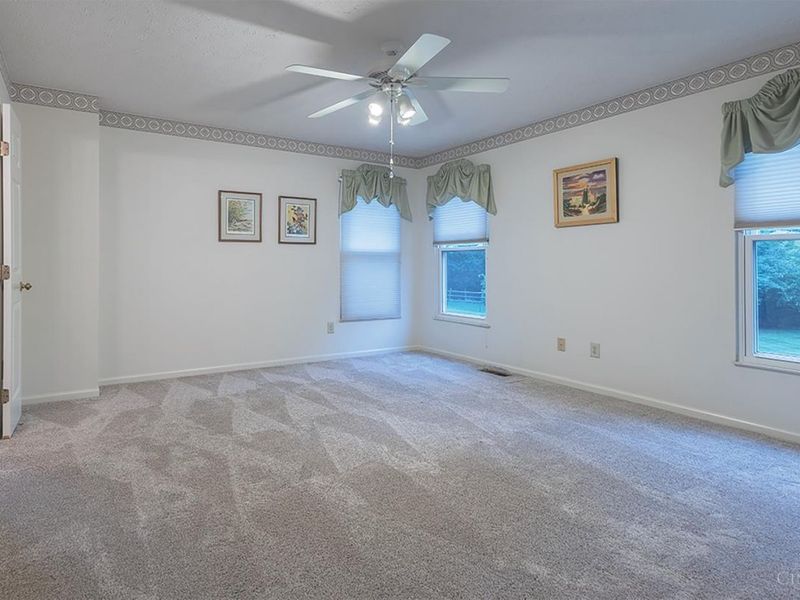 5622 Villas Creek Drive, Mason, OH 45050 Photo 13