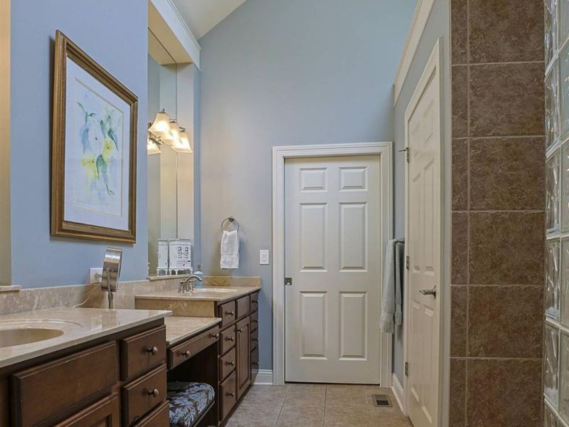 120 Village Gate Lane, Cincinnati, OH 45249 Photo 24
