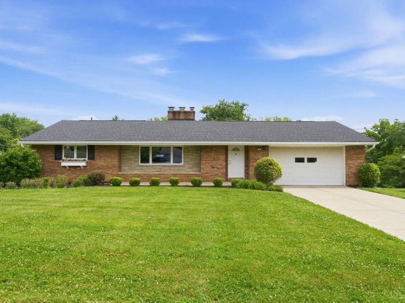 3571 Horncastle Drive, Evendale, OH 45241 Photo 1