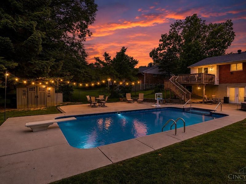 1570 Blueorchard Drive, Cincinnati, OH 45230 Photo 33