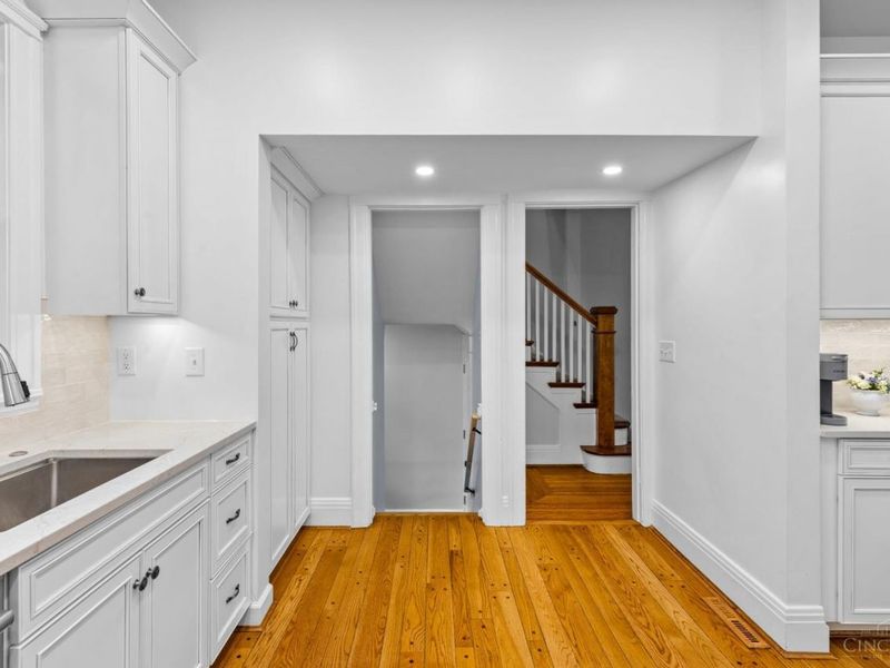 3449 Berry Avenue, Cincinnati, OH 45208 Photo 19