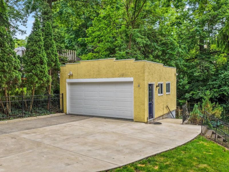 3449 Berry Avenue, Cincinnati, OH 45208 Photo 40