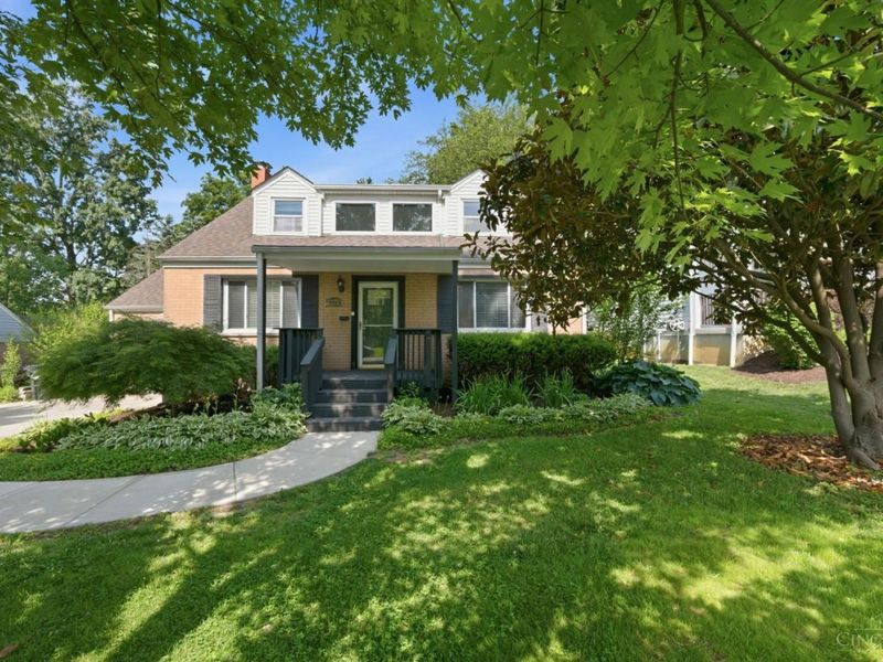 7271 Thomas Drive, Madeira, OH 45243 Photo 1