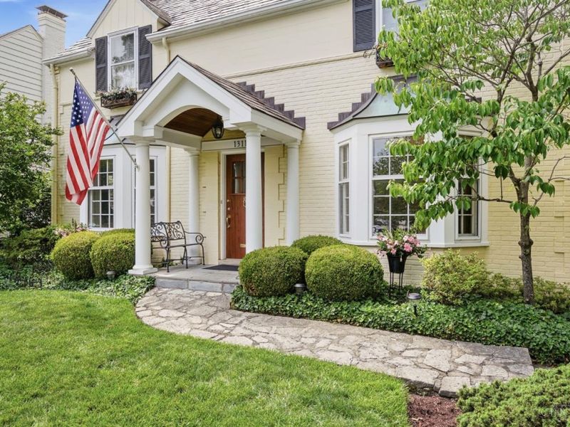 1311 Hayward Court, Cincinnati, OH 45208 Photo 4