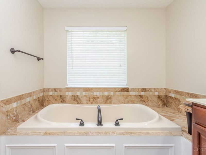 2186 Tourney Trail, Beavercreek, OH 45434 Photo 35