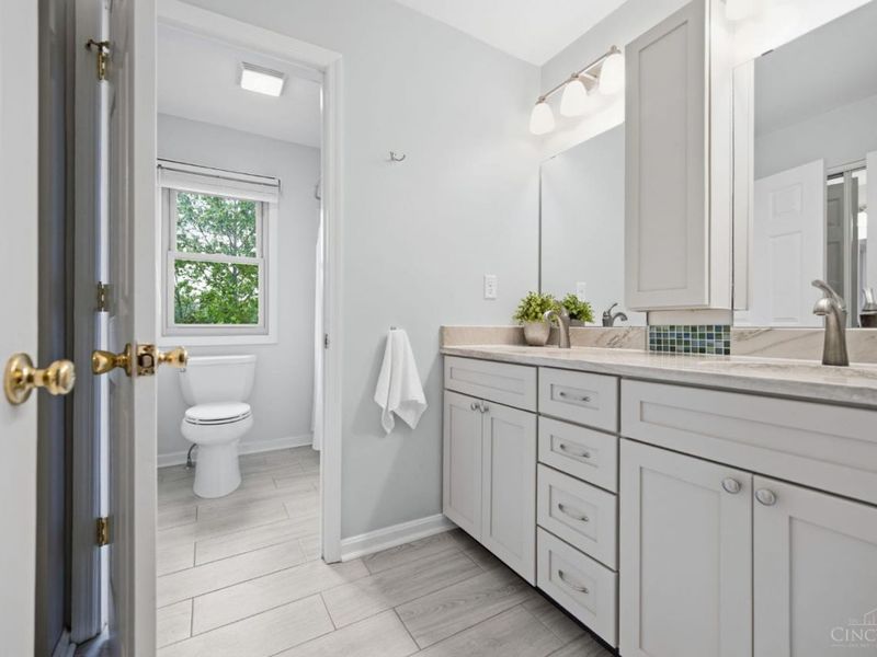 9499 Benchmark Lane, Cincinnati, OH 45242 Photo 60