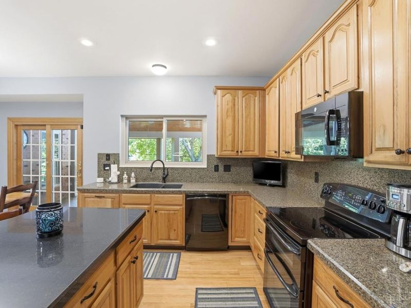 6953 Raceway Court, Mason, OH 45040 Photo 13