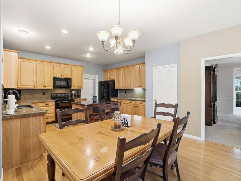 6953 Raceway Court, Mason, OH 45040 Photo 19
