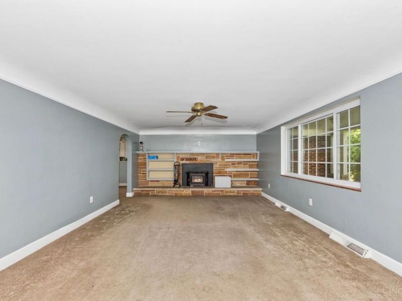 6592 St Rt 48, Goshen Twp, OH 45122 Photo 7