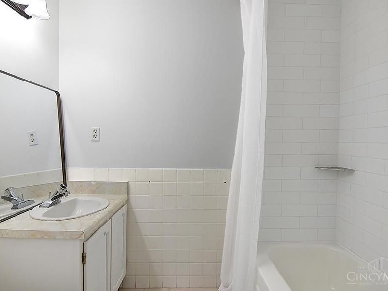 2230 S Patterson, Unit 63, Dayton, OH 45409 Photo 12